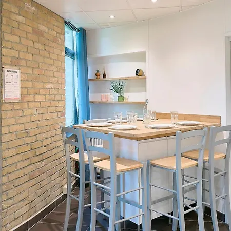 3-bedroom House, 2 Minutes From Parc Du Heron Pensionat Villeneuve-d'Ascq