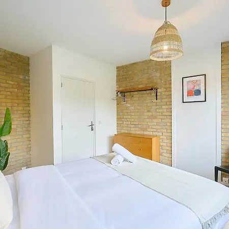 3-bedroom House, 2 Minutes From Parc Du Heron 3* Villeneuve-d'Ascq